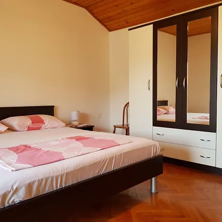 Apartment Orlic *