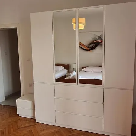 Orlic Apartment *
