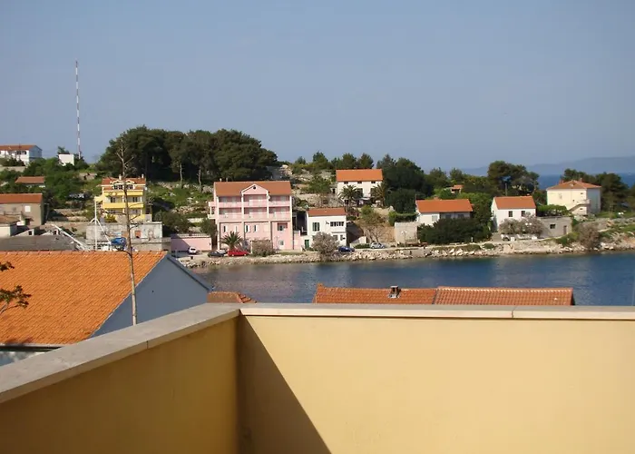 Апартаменты Orlic Сали